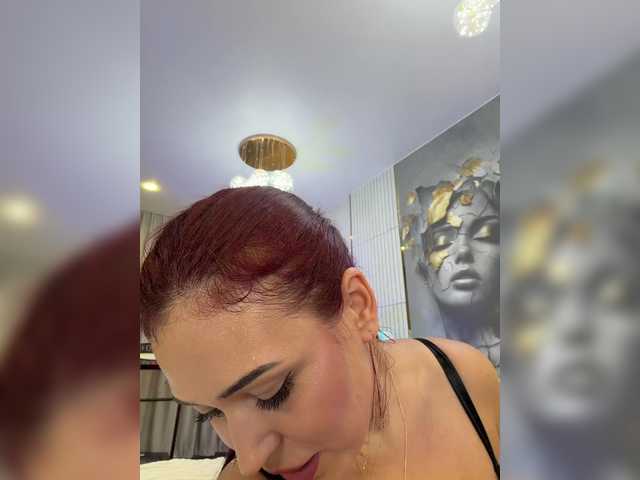 Adel-chocolatee live cam on BongaCams