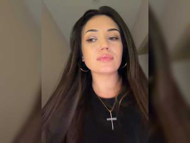 Adel-chocolatee's BongaCams show and profile