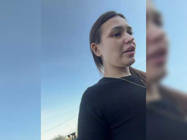  Adel-chocolatee chat room