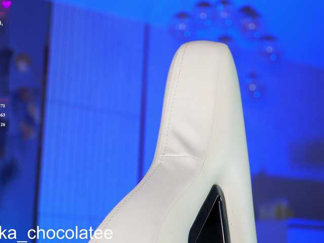 Anutka-chocolateee live cam