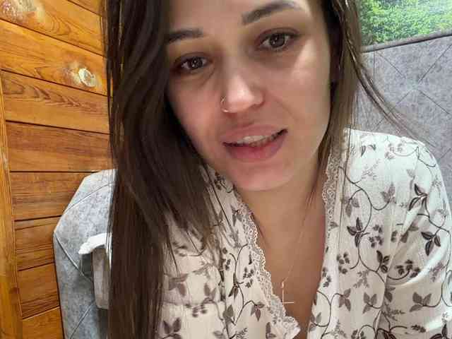 Anutka-chocolatee webcam