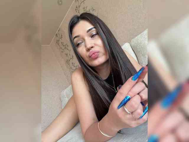 Anutka-chocolatee webcam