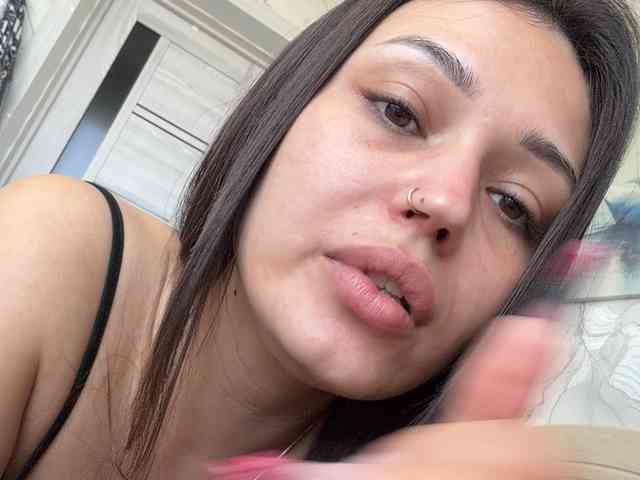 Anutka-chocolatee webcam