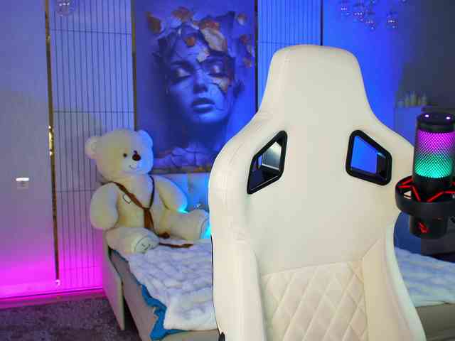 Anutka-chocolatee webcam