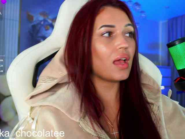 Anutka-chocolateee webcam