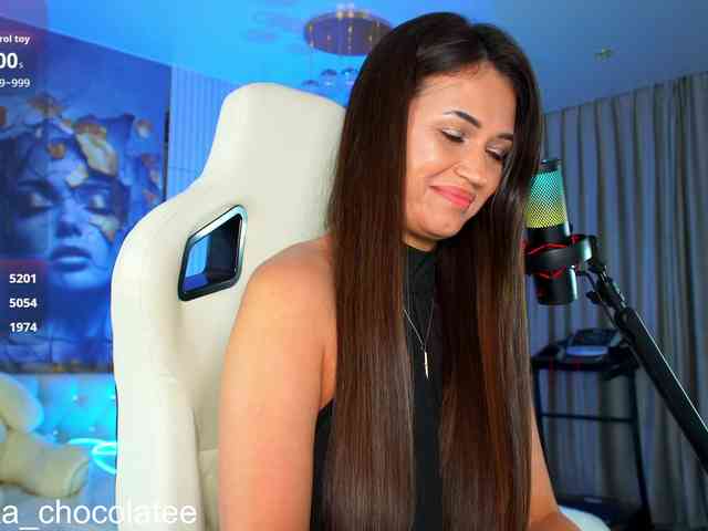 Anutka-chocolatee webcam