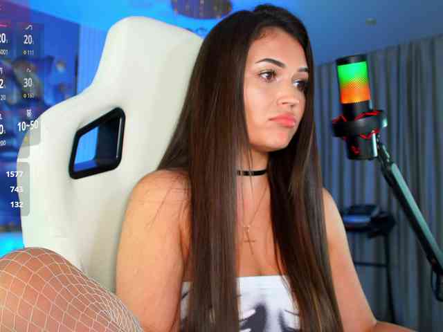 Anutka-chocolatee webcam