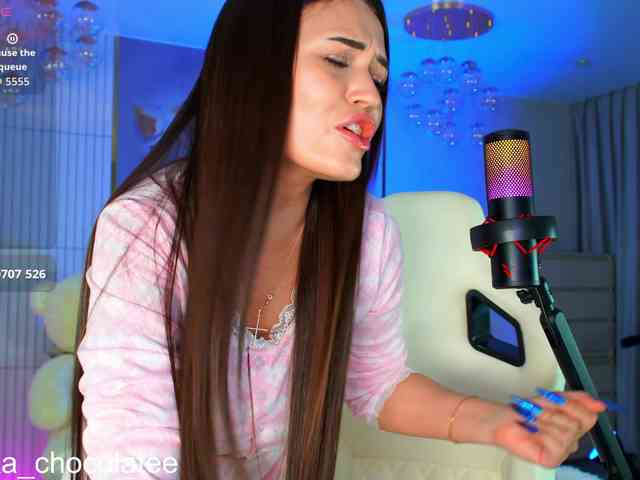 Anutka-chocolatee webcam