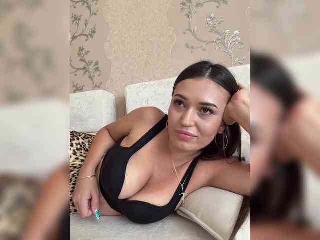 Anutka-chocolatee webcam
