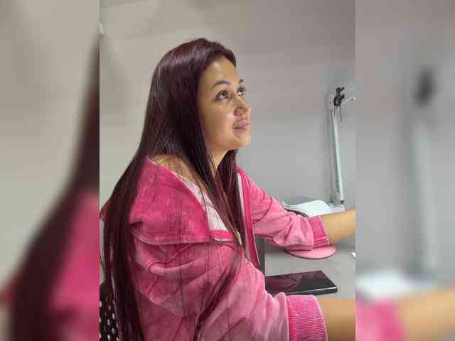 Anutka-chocolateee webcam