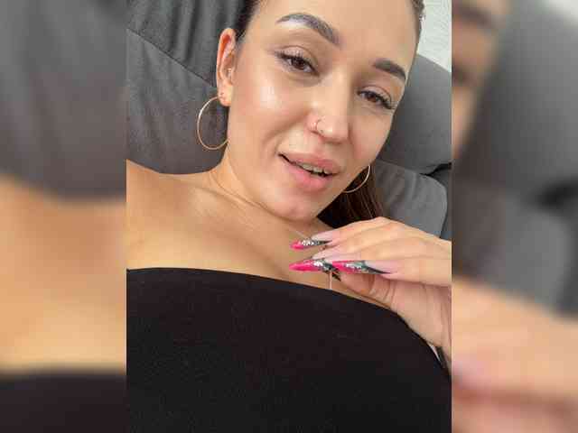 Anutka-chocolatee webcam