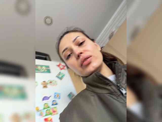 Anutka-chocolatee webcam