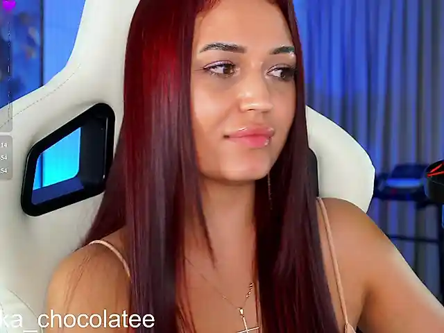 Adel-chocolatee