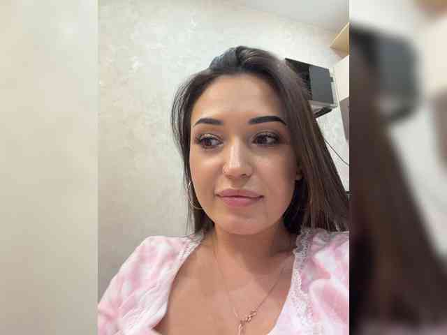 Anutka-chocolatee webcam