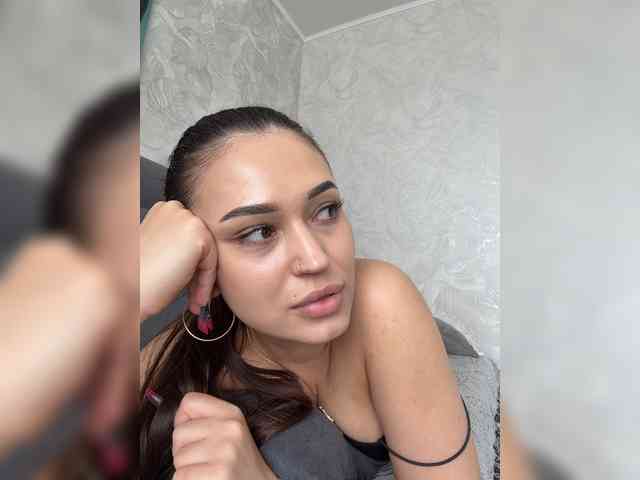 Anutka-chocolatee webcam