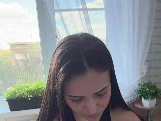 Anutka-chocolatee webcam