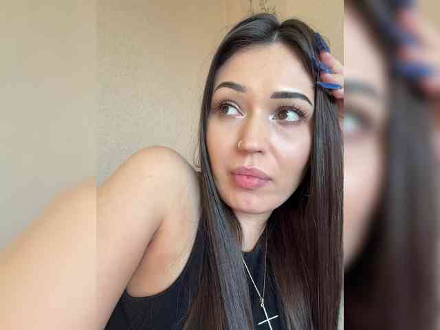 Anutka-chocolatee webcam