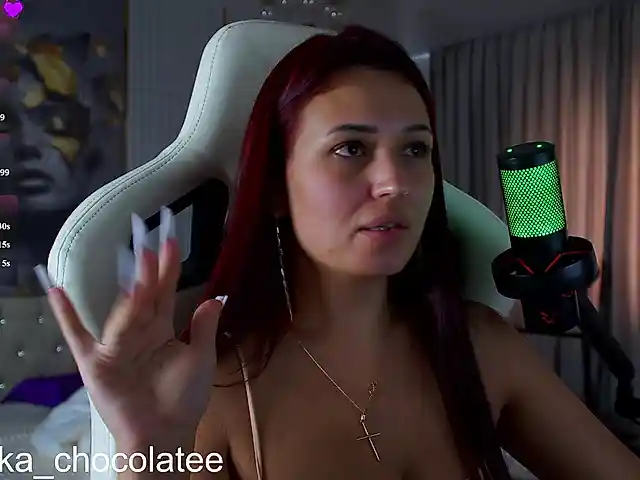 Adel-chocolatee