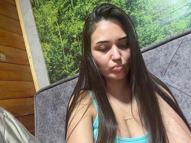 Anutka-chocolatee webcam