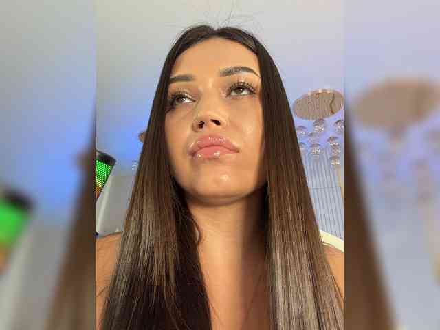 Anutka-chocolatee webcam