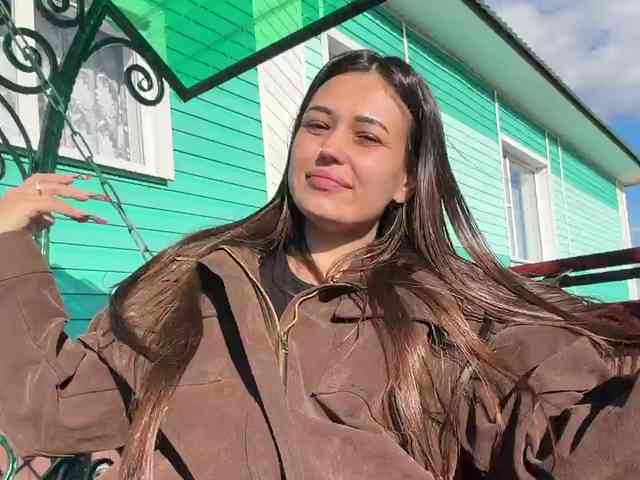 Anutka-chocolatee webcam