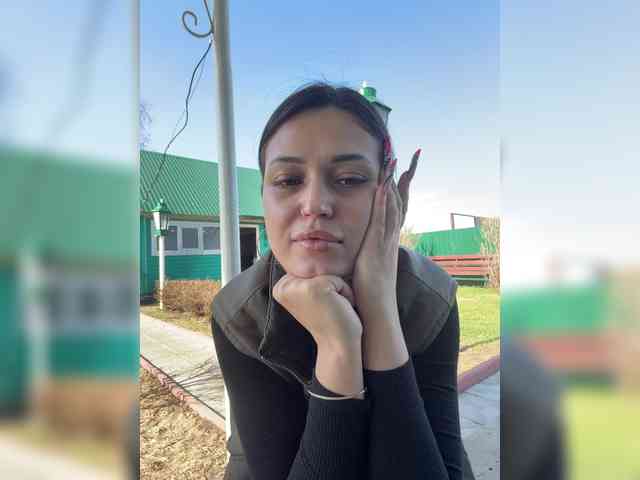 Anutka-chocolatee webcam