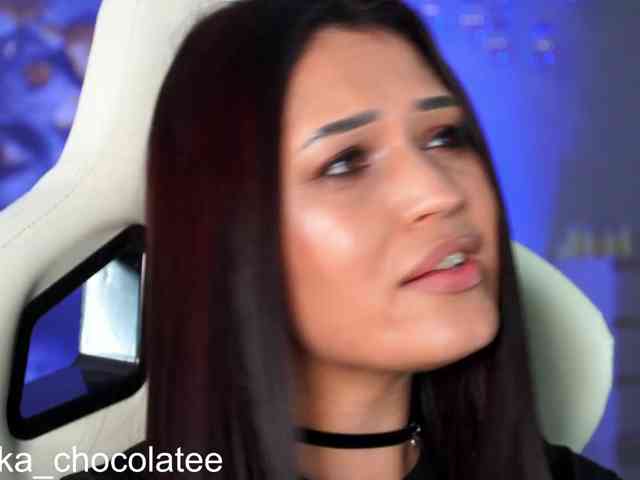 Anutka-chocolateee webcam