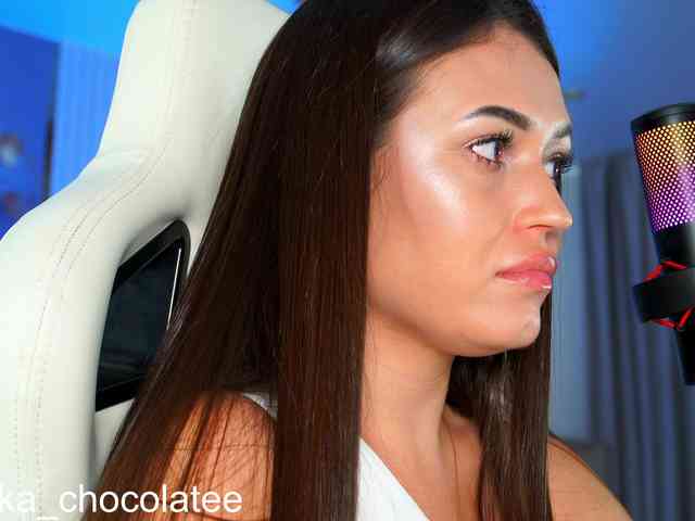 Anutka-chocolatee webcam