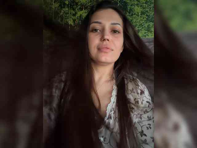 Model: Anutka-chocolatee