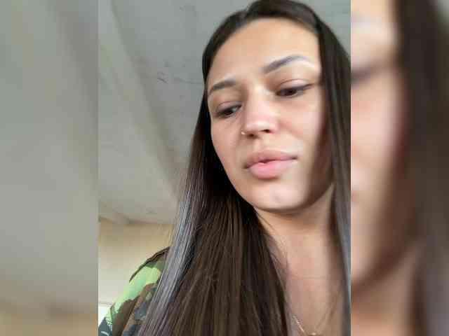 Anutka-chocolatee webcam