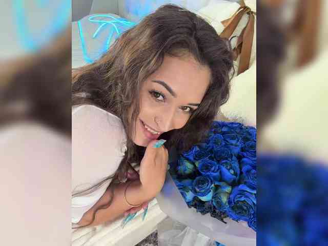 Anutka-chocolatee webcam