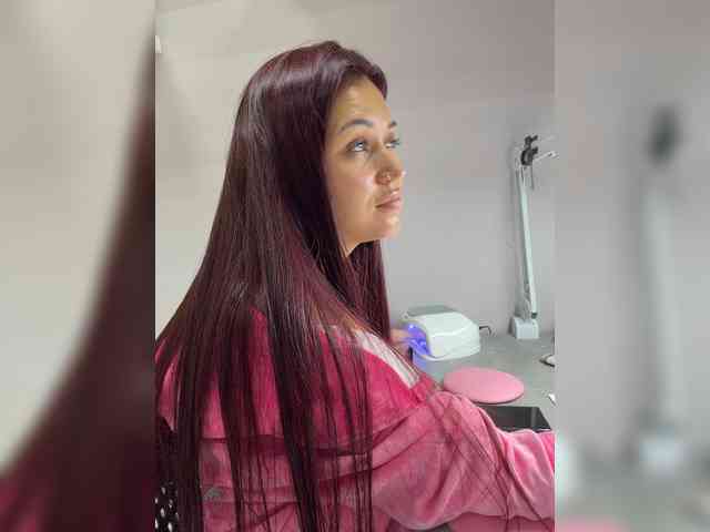 Anutka-chocolateee webcam