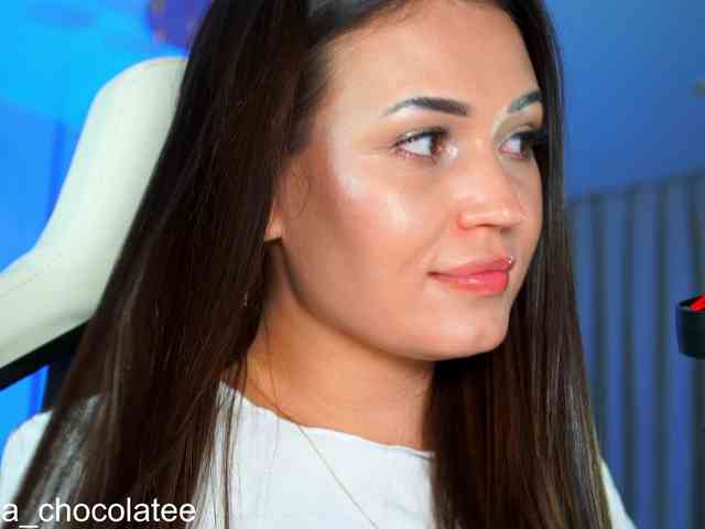 Anutka-chocolatee webcam