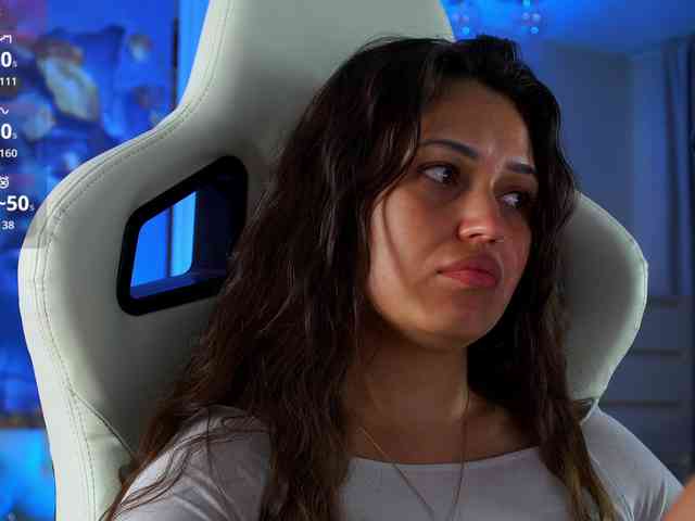 Anutka-chocolatee webcam