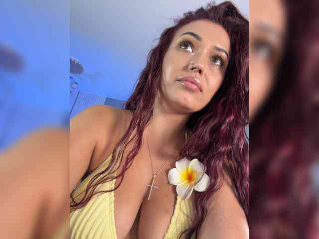 Anutka-chocolateee webcam