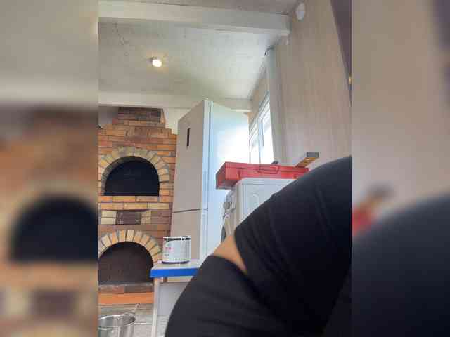 Model: Anutka-chocolatee