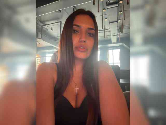 Anutka-chocolateee webcam