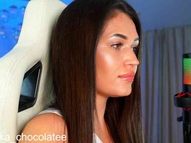 Anutka-chocolatee webcam