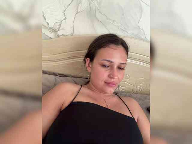 Adel-chocolatee Live Webcam on BongaCams