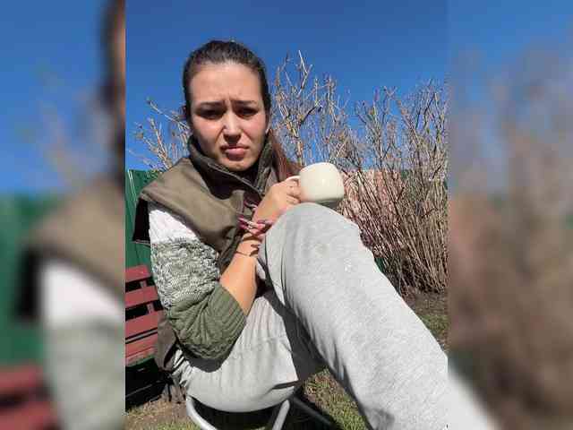 Anutka-chocolatee webcam