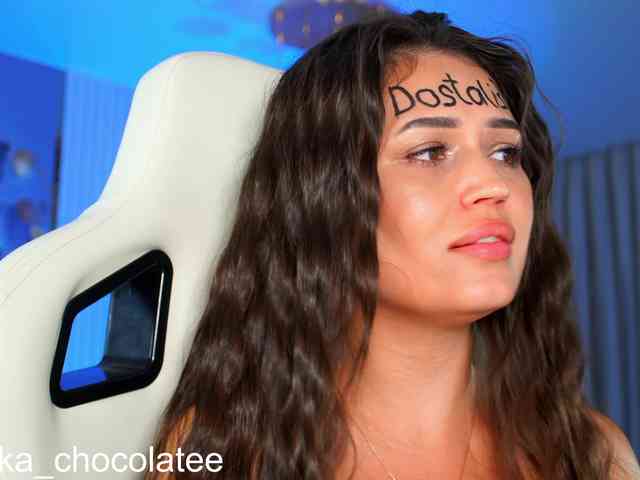 Anutka-chocolatee webcam