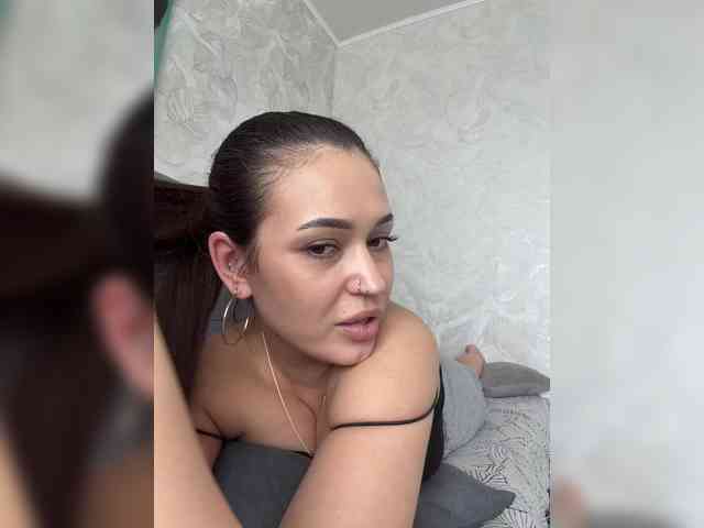 Anutka-chocolatee webcam