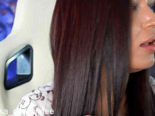 Anutka-chocolateee webcam