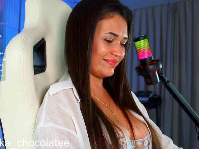 Anutka-chocolatee webcam