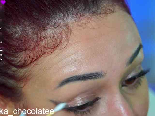 Anutka-chocolateee webcam