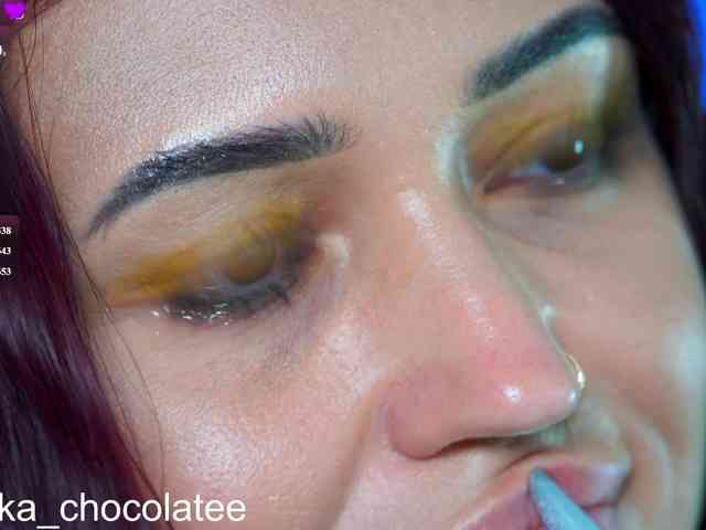 Adel-chocolatee