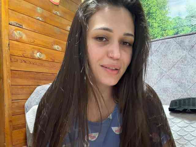 Anutka-chocolatee webcam