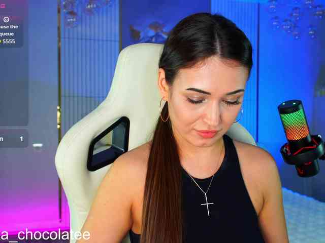 Anutka-chocolatee webcam