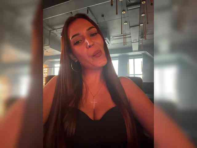 Anutka-chocolateee webcam