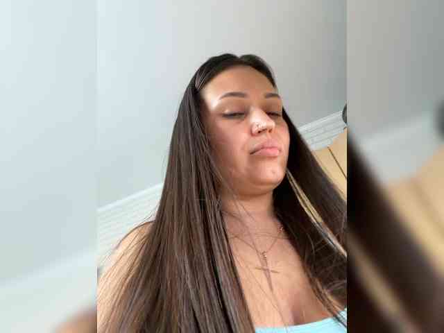 Anutka-chocolatee webcam